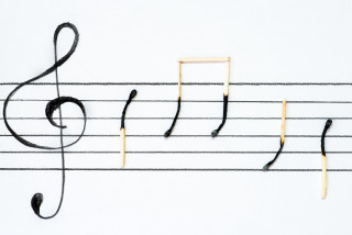 Musical staff notes treble strings - composition free wallpaper