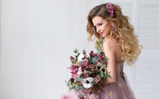 Anna hotchkis roses bouquet dress - soft color free wallpaper