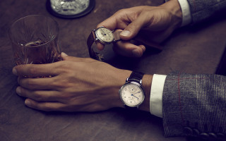 Man watch water stilllife productphotography - product photography free wallpaper for desktop