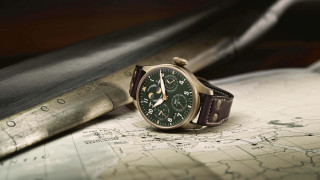 Watch map knife 3d product - a watch free wallpaper