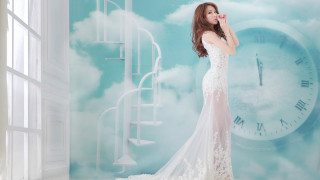 Woman clock wall clouds matte - slim free wallpaper