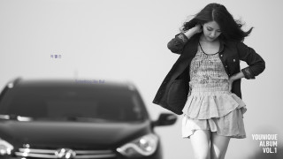 Woman walking street car black - movie still free wallpaper
