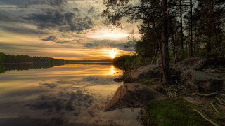 Sunset lake forest clouds mountain - a sunset in the background and trees free wallpaper