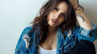 Tattooed woman denim jacket fashion - tattoo free wallpaper