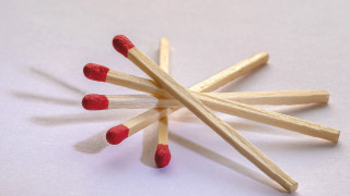 Matches sticks red tips white - stick free wallpaper