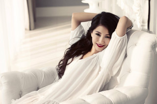 Woman smiling poster chen lu - a white chair free wallpaper