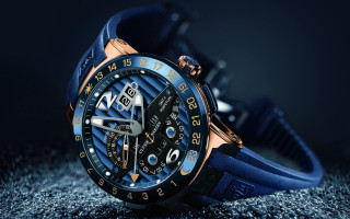 Blue watch wrist black face - christian hilfgott brand free wallpaper