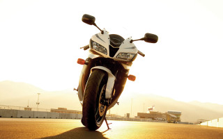 Motorcycle mountains fenced area digital - a fenced in area free wallpaper