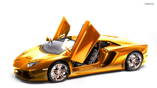 Gold sports car open doors - colored free wallpaper