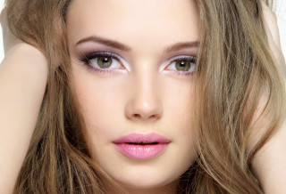 Woman long hair pink lip 3 - the wind free wallpaper