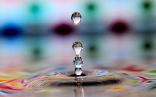 Water drop colorful pattern synchromism - this image free wallpaper