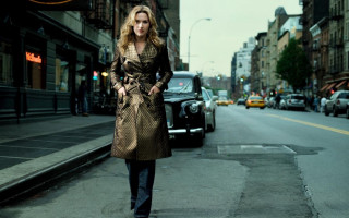 Woman trenchcoat city street annie - both side free wallpaper