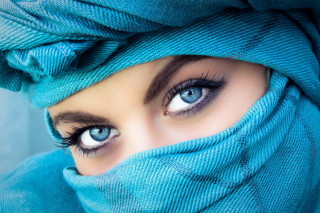 Blue eyes woman fishnet bodysuit - egyptian art free wallpaper