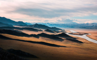 Desert river mountains cloudy sky 3 - free landscape wallpaper