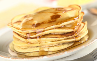 Pancakes syrup plate fork knife - free holidays wallpaper