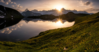 Mountain lake sunset reflection landscape - beautiful free wallpaper for desktop