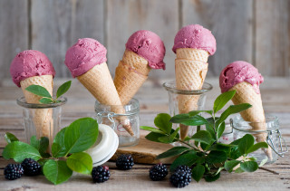 Four icecream cones berries mint - a wooden table free wallpaper