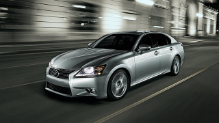 Silver car night city motion - a silver car free wallpaper
