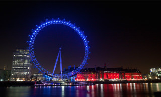 Large blue ferris wheel city - the middle of a city free wallpaper