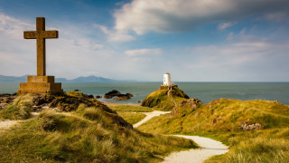 Hill lighthouse ocean tiltshift nature - david dougal williams free wallpaper