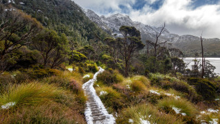 Mountain lake snow trees clouds - a mountain lake free wallpaper