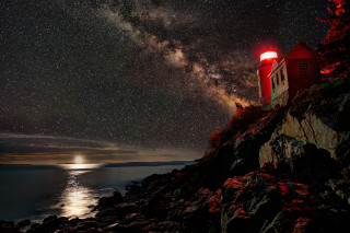 Lighthouse rocky cliff night star - full free wallpaper