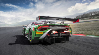 Green sports car kayak race - a green sports car free wallpaper