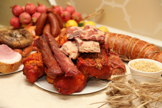Plate meats mustard bela cikos - bela čikoš sesija free wallpaper