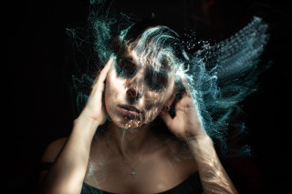 Woman hands head hairbrush black - elsa bleda free wallpaper