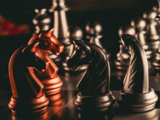 Chess horse armor raytracing blurry - a chess board free wallpaper