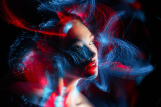 Woman hair red blue hologram - free 3d render wallpaper