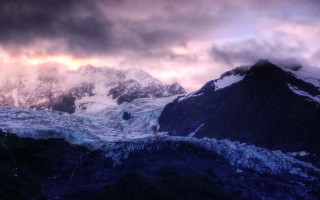 Snowy mountain cloudy sky bird 2 - cloudy free wallpaper