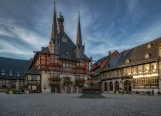 Heidelberg school clock tower fountain - free city wallpaper