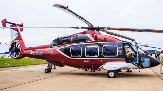 Red helicopter person runway people - ultra free wallpaper