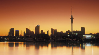City skyline lake reflection sunset - antoine ignace melling free wallpaper