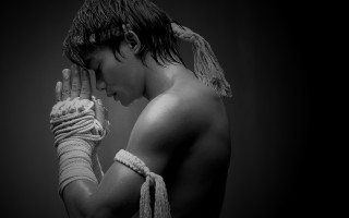 Man rope wrapped hands bandaged - his wrist free wallpaper