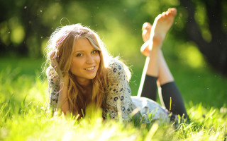Woman grass crossed legs blonde 2 - free other wallpaper