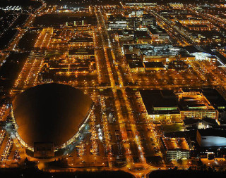 City night lights building traffic - berlin secession free wallpaper