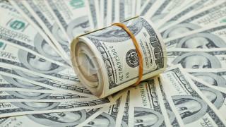 Money roll rubber band pile - unreal free wallpaper
