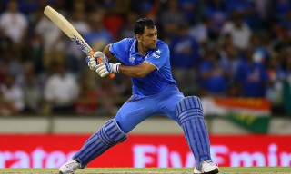 Man blue batting cricket game - don arday free wallpaper