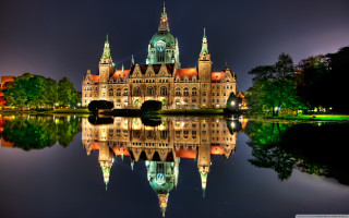 Large building clock tower reflection 5 - gothic free wallpaper for desktop
