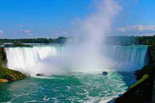 Boat water waterfall near boat 2 - the water free wallpaper