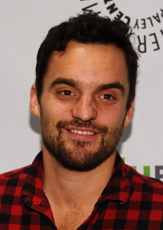 Bearded man smiling red shirt - ben stahl free wallpaper