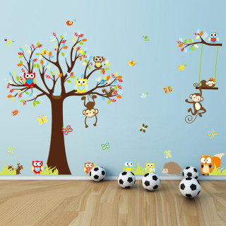 Wall tree monkeys soccer balls - a wall free wallpaper