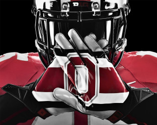 Football helmet glove flag close - cleve gray free wallpaper