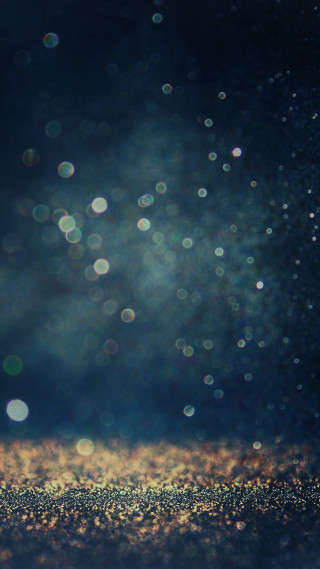 Gold glitter blurry sky background 2 - holography free wallpaper
