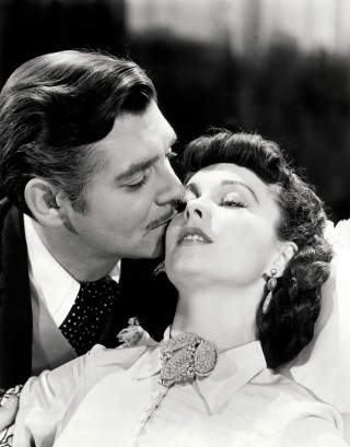 Man kissing woman cheek great - free valentines wallpaper