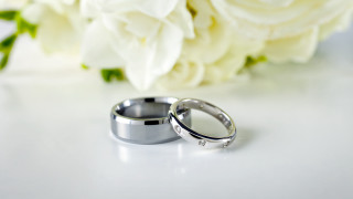 Wedding rings bouquet flowers white - white rose free wallpaper