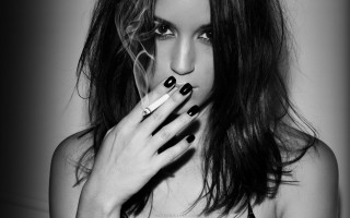 Woman long hair black nails - her mouth free wallpaper