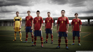 Men soccer field uniforms different 2 - different free wallpaper